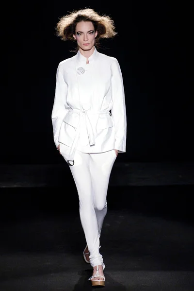 Look 38
